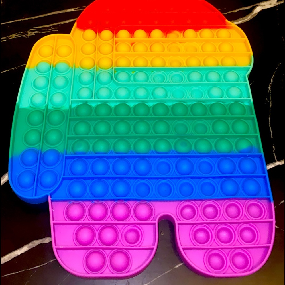 Jumbo size among us pop it